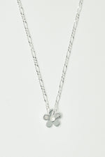 925 Signature Flower Pendant Necklace Silver/ Clear