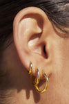 Shia Huggie Earrings Gold