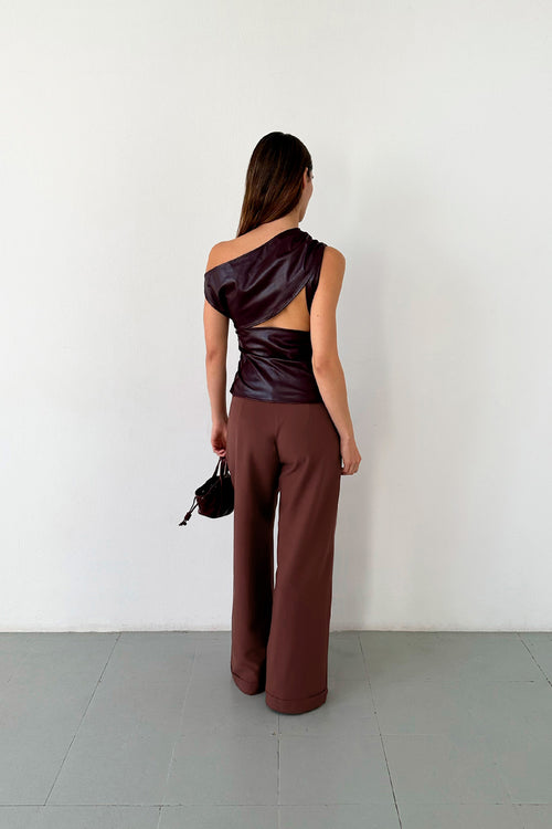 Ivone Asymmetric Top Plum