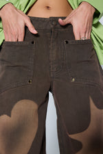Stencil Barrel Jean Mud