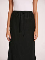 Amani Linen Skirt Black