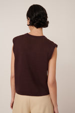 Wingspan Vest Mahogany