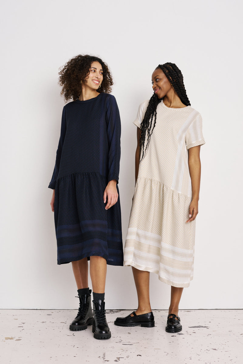 Josefine Short Sleeve Dress Whisper White/ Doeskin
