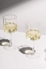 Wave Wine Glass Set Clear