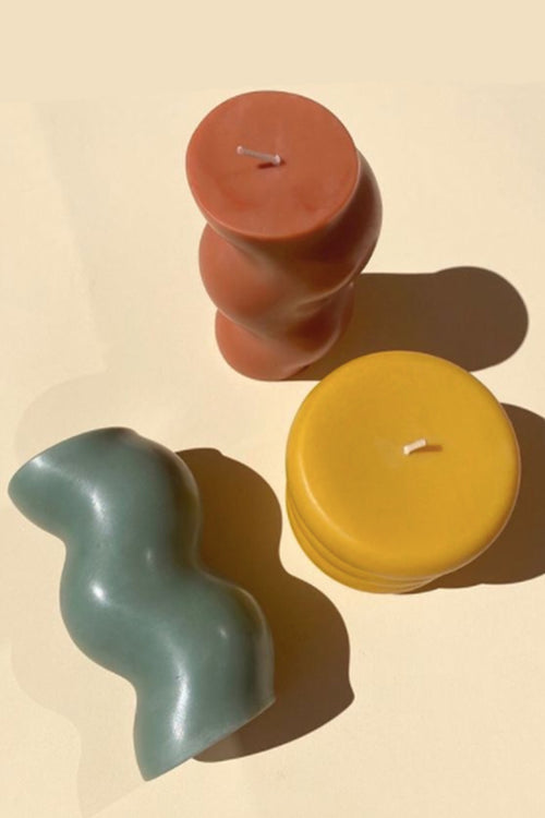 Thicc Squiggle Candle Terracotta